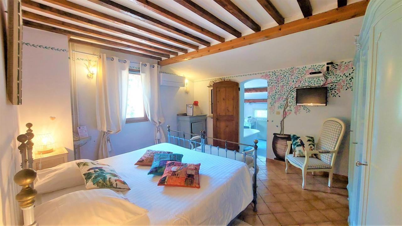 Couette-café La Bergerie Du Moulin 3*